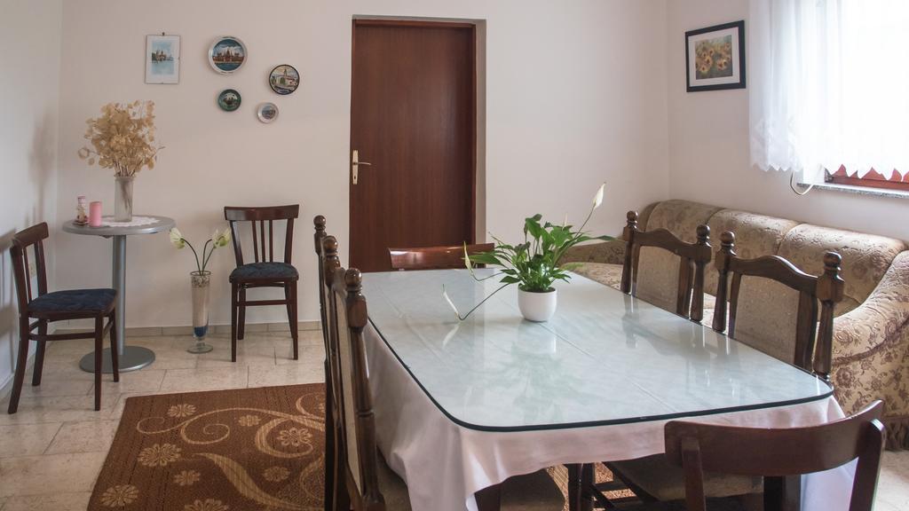 Guest House Hodak Rakovica Εξωτερικό φωτογραφία